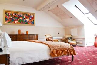 Гостиница Талион Империал Санкт-Петербург Классический номер без вида (внутренний двор)-2