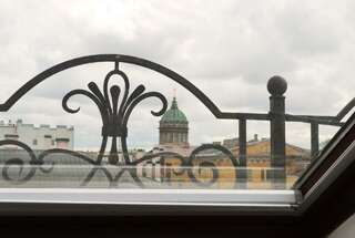 Гостиница Талион Империал Санкт-Петербург Классический номер без вида (внутренний двор)-3