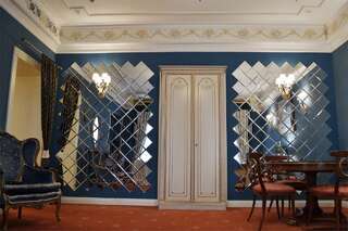 Гостиница Талион Империал Санкт-Петербург Классический номер без вида (внутренний двор)-13