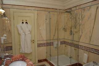 Гостиница Талион Империал Санкт-Петербург Номер люкс президентский с 1 двуспальной кроватью-9