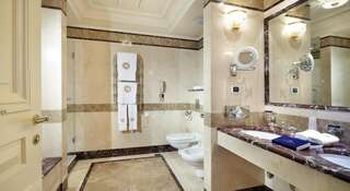 Гостиница Талион Империал Отель Санкт-Петербург Улучшенный двухместный номер с 1 кроватью или 2 отдельными кроватями-5