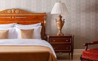 Гостиница Талион Империал Санкт-Петербург Номер люкс президентский с 1 двуспальной кроватью-4