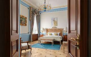 Гостиница Талион Империал Санкт-Петербург Люкс Императора с видом на Невский проспект-4