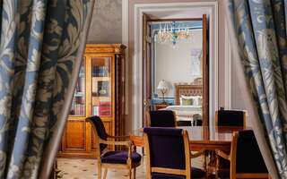 Гостиница Талион Империал Санкт-Петербург Люкс Императора с видом на Невский проспект-3