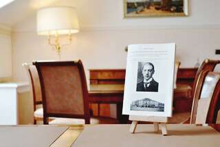 Гостиница Талион Империал Санкт-Петербург Классический номер без вида (внутренний двор)-8