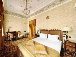 Гостиница Талион Империал Санкт-Петербург Классический номер c видом на город-1