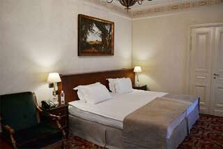 Гостиница Талион Империал Санкт-Петербург Классический номер c видом на город-5