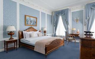 Гостиница Талион Империал Санкт-Петербург Номер люкс президентский с 1 двуспальной кроватью-3