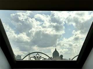 Гостиница Талион Империал Санкт-Петербург Улучшенный номер без вида (внутренний двор или мансарда)-10